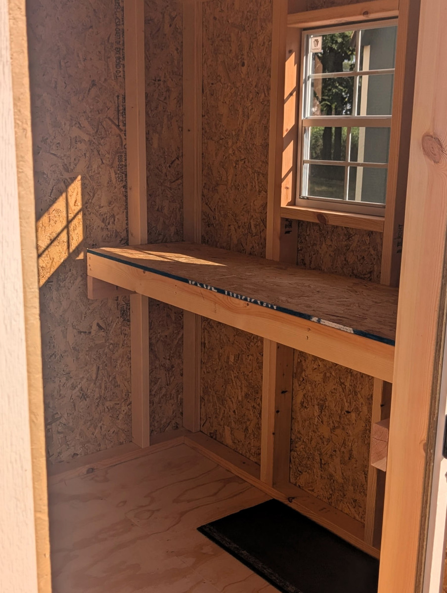 6x10-carolina-Lean-To-Basswood-inside