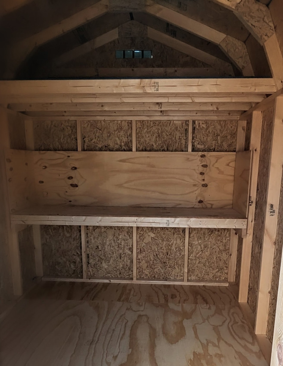 8x10-Carolina-Dutch-Barn-6-Wall-inside